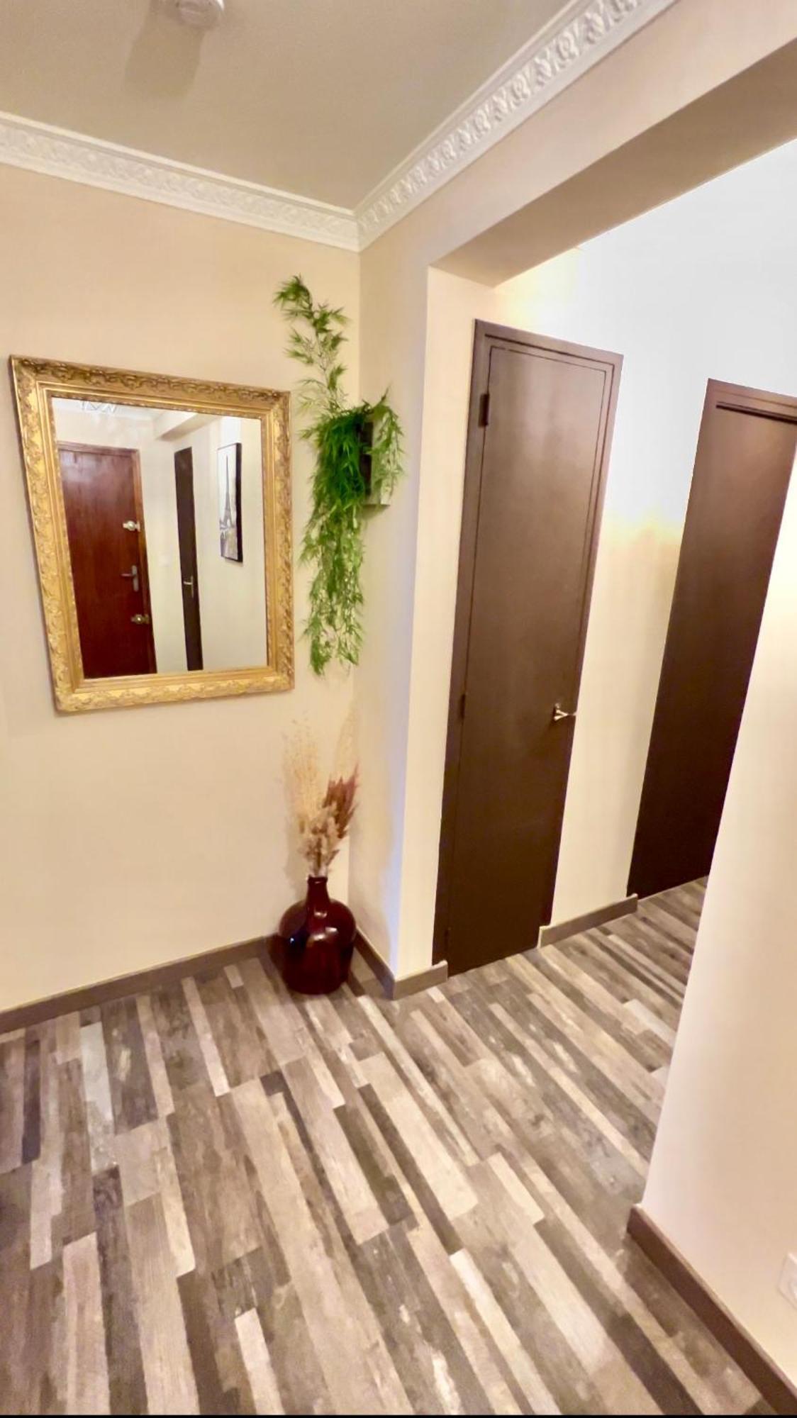 Pluton Apartment Montpellier Bagian luar foto
